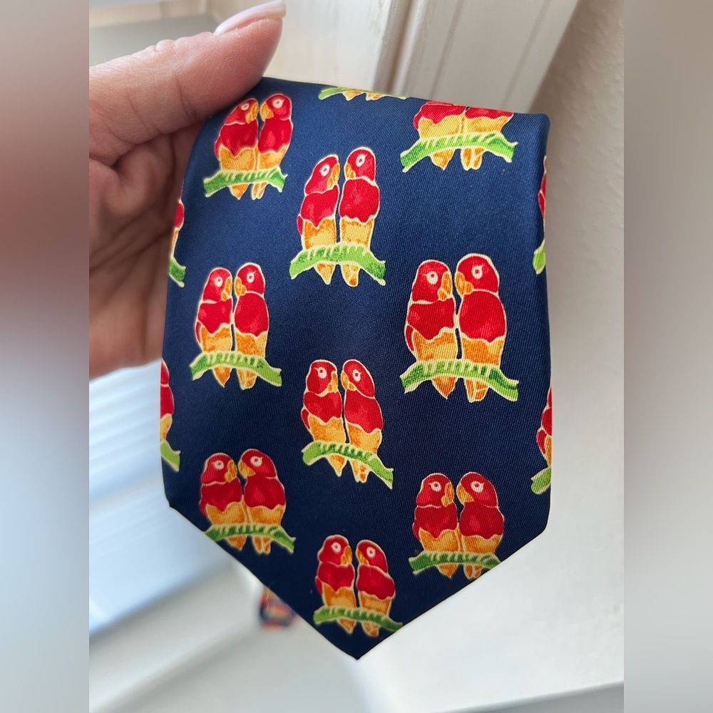 Lands End | Mens Neck Tie | Blue Parrots Silk Wide Long Tropical Resort Vintage